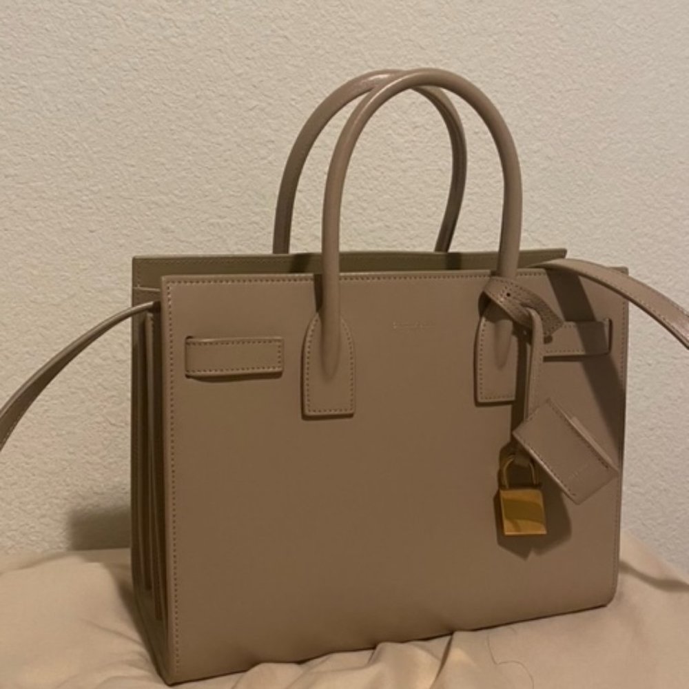 NEW SAC DE JOUR BABY IN SMOOTH LEATHER
